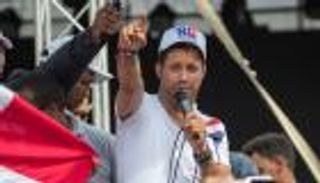 بعد ٥ أيام من الغناء المتواصل.. مغني يفشل في دخول غينيس