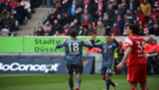 رباعية دوسلدورف تعيد بايرن ميونيخ لصدارة الدوري الألماني