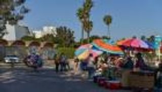 الباعة الجائلون في لوس أنجلوس.. إنصاف قانوني يبشر بأيام أفضل