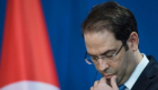 الغضب الشعبي يهدد حكومة الشاهد بتونس.. ودعوات لحراك شامل ضدها الإثنين