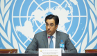 شكوى حقوقية دولية تتهم "المري" بإخفاء انتهاكات قطر ضد عمال المونديال