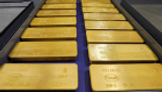 الذهب يتراجع لأدنى مستوى في أسبوع بعد تقلص مخاوف تباطؤ الاقتصاد