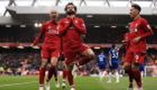 فيديوجراف.. ماذا تعرف عن "اليوجا" أحدث طرق احتفالات محمد صلاح؟