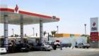 تجار:استخدام الغاز بدلا من البنزين لن يخفض أسعار السيارات بمصر