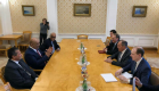 وزير خارجية اليمن: إيران تدعم الحوثي في عرقلة جهود السلام