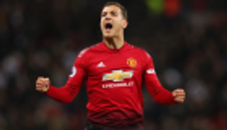 لاعب مانشستر: لا نفكر بغير الفوز على برشلونة