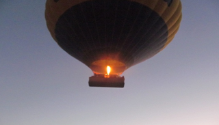 رحلات أسطورية بالبالون الطائر بالأقصر