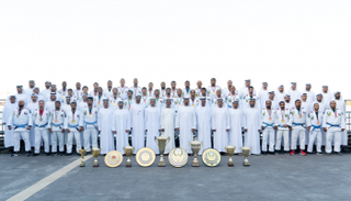 محمد بن زايد خلال استقباله الفائزين في بطولات الجوجيتسو