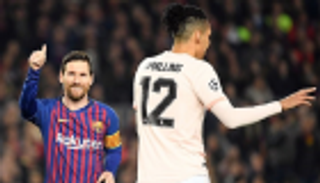 تقارير: ميسي رفض مصافحة سمولينج 