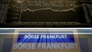 أسهم أوروبا تصعد لأعلى مستوى في 8 أشهر 