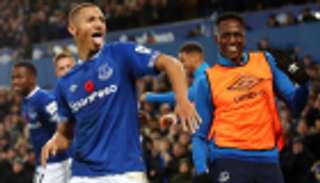 برشلونة يتحرك بشكل مفاجئ نحو مهاجم إيفرتون