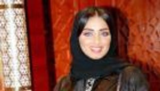 مصممة الأزياء السعودية أمل الشاحذي سفيرة للنوايا الحسنة في "إمسام"