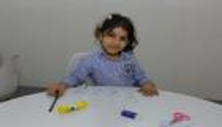 "الشارقة القرائي للطفل" يعزز مهارات الصغار في التعبير عن الذات