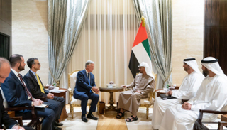 الشيخ محمد بن زايد آل نهيان خلال استقباله روبرت أوبراين 