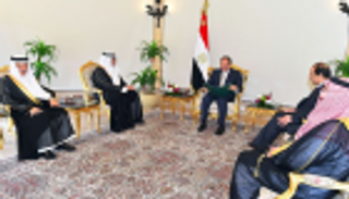 السيسي يتسلم رسالة من الملك سلمان للتنسيق وتعزيز التعاون