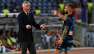 والد قائد نابولي يتهكم على أنشيلوتي