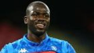 كوليبالي يعلن موقفه من الرحيل عن نابولي 