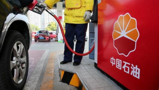 محطة وقود في الصين