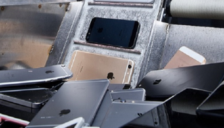  أجزاء من هواتف أيفون يعاد تدويرها