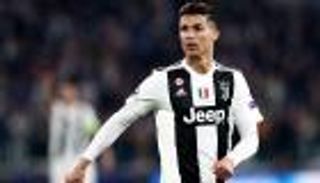 رونالدو يرد على تقارير رحيله عن يوفنتوس بـ7 كلمات