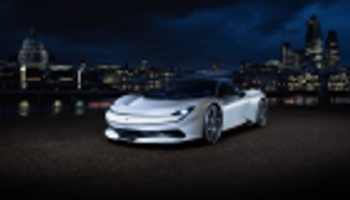 تنافس الـ F16.. أسرع سيارة كهربائية على الأرض سعرها 2.5 مليون دولار 