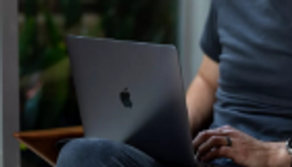 الكشف عن عدد من التحديثات المرتقبة لحاسوب أبل macOS