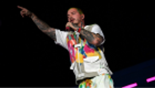 بالصور.. الموسيقى اللاتينية تغزو أسواق أمريكا