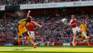 بنتيكي يحتفل بطريقة مميزة بعد إنهاء صيامه عن التهديف