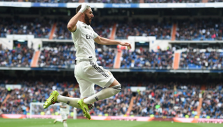 كريم بنزيمة مهاجم ريال مدريد