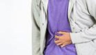 أسباب الإمساك في رمضان ومشروبات طبيعية لعلاجه