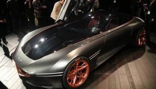  طراز أسينشيا Essentia