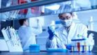 علماء صينيون يطوّرون علاجاً جديداً لسرطان نخاع العظام