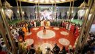 بالصور.. الزليج والسراجة بإبداع الحرف المغربية في أبوظبي