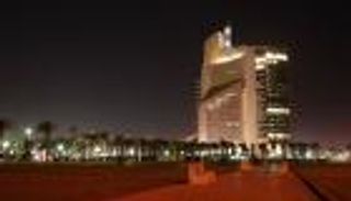 الكويت تسمح لمؤسسة البترول بالاقتراض لتمويل برامجها الاستثمارية