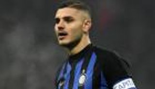 إيكاردي ينبئ برحيل كافاني عن باريس سان جيرمان