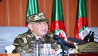 الجيش الجزائري للمعارضة: رفض كل المبادرات نتائجه وخيمة