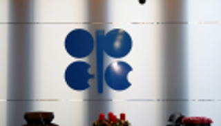 الفالح: مخزون النفط العالمي يتزايد ولا حاجة لتحرك عاجل