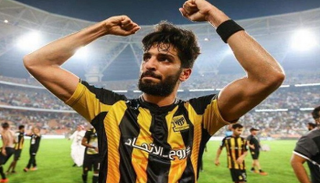 فهد الأنصاري لاعب اتحاد جدة السابق