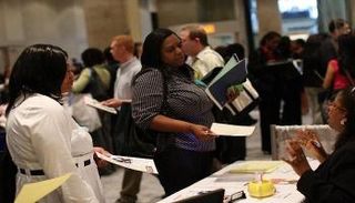 ملتقى توظيف بمدينة نيويورك الأمريكية - أ.ف.ب