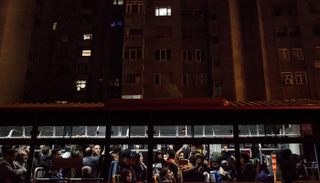 مصاعب الإيرانيين تتزايد لتدبير الغذاء