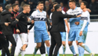 لاتسيو يرد على اتهام جماهيره بالعنصرية