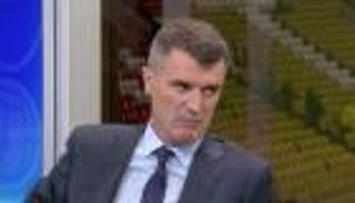 روي كين يتهم لاعب اليونايتد بالتواطؤ مع السيتي