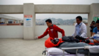 بالصور.. إنقاذ متسلق ماليزي من ارتفاع 7500 متر في نيبال