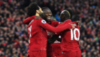ليفربول يسترد صدارة الدوري الإنجليزي بخماسية هدرسفيلد