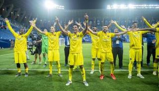 فرحة لاعبي التعاون  