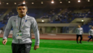 الهلال السعودي يقيل زوران ويستعين بمدرب الفيصلي