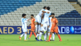 لاعب بني ياس: نحلم بالتتويج بأي لقب