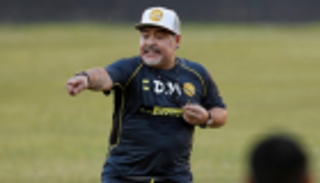 فريق مارادونا يقترب من الترقي للدوري المكسيكي