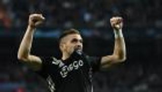 لاعب أياكس: طموحنا لن يتوقف عند نصف نهائي أبطال أوروبا