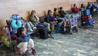 تضرر آلاف المسافرين عبر الطيران الإسكندنافية